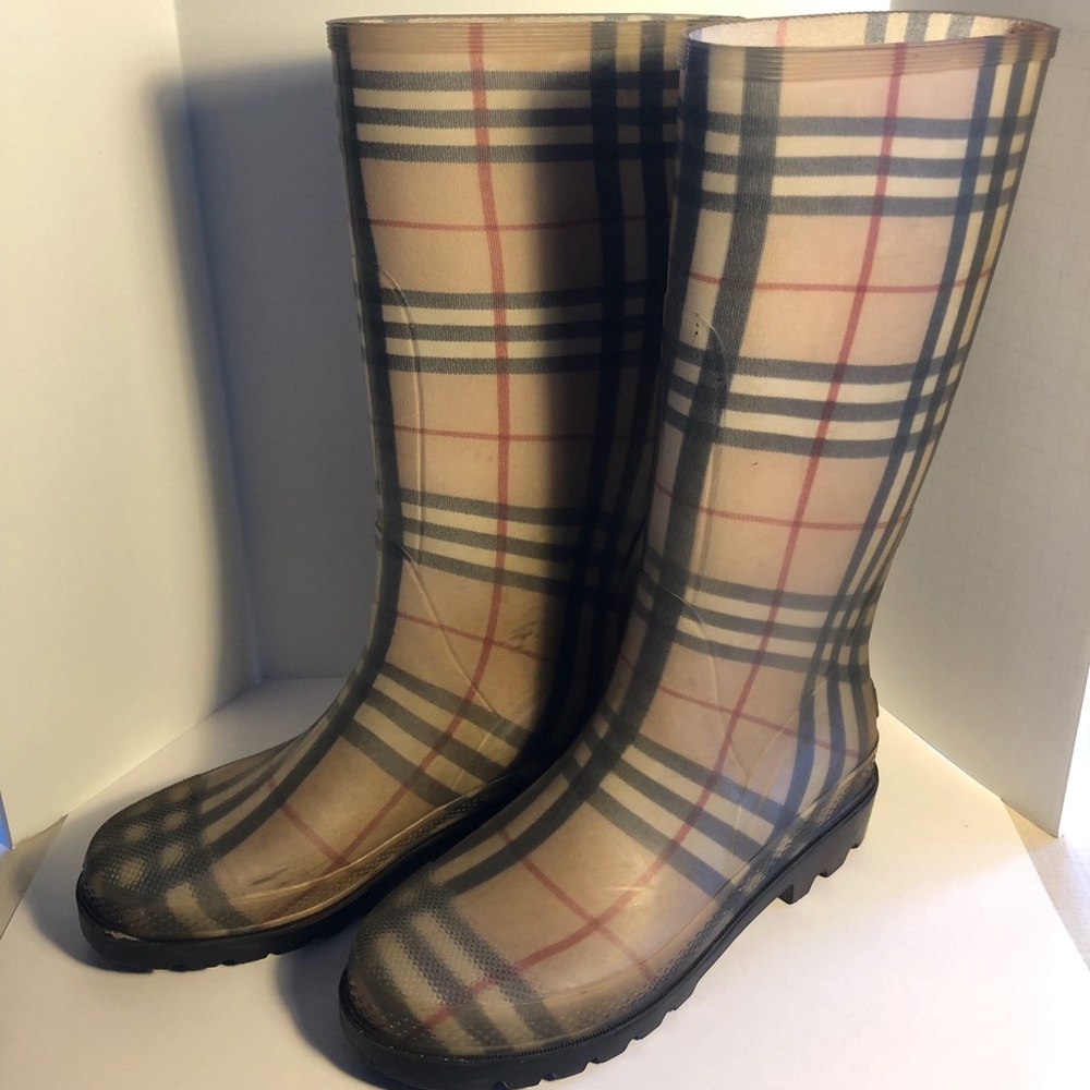 Burberry Rain and Snow Boots - Picture 2 of 4